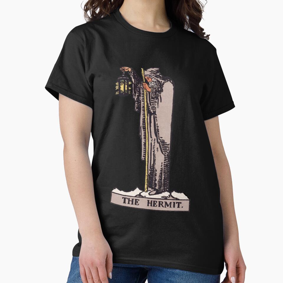The Hermit Tarot Arcana Design T-shirt - Image 3
