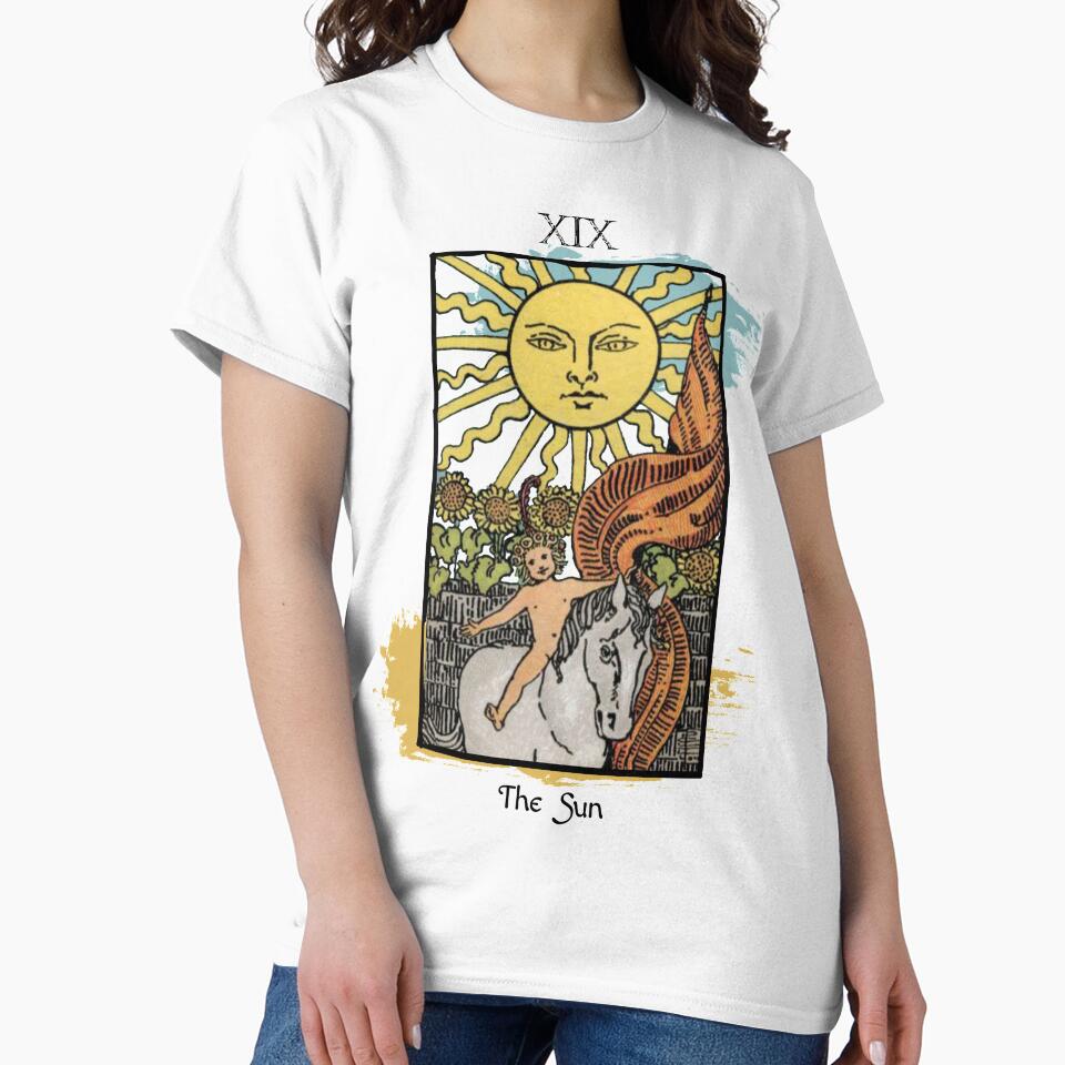 The Sun Tarot Arcana Design T-shirt