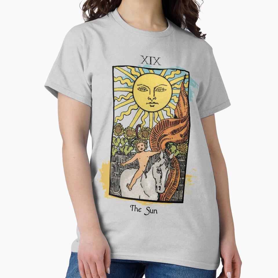 The Sun Tarot Arcana Design T-shirt - Image 3