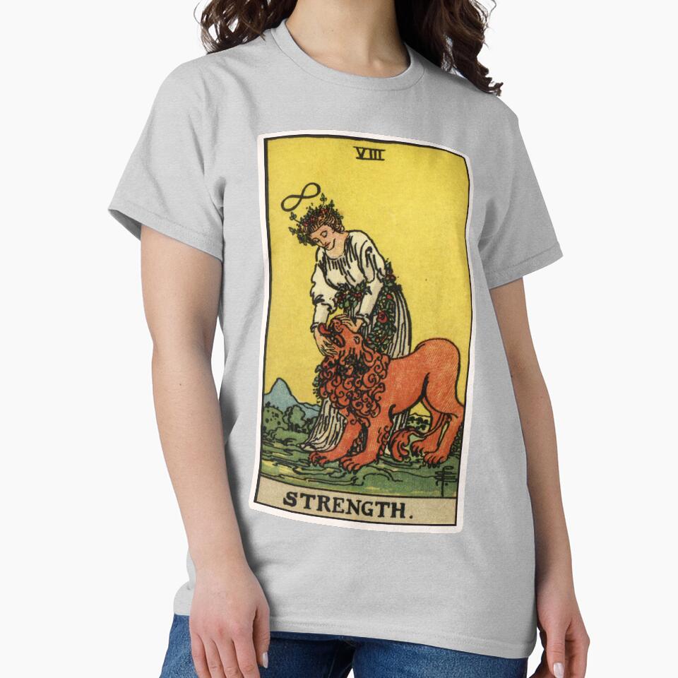 Strength Viii Tarot Arcana Design T-shirt